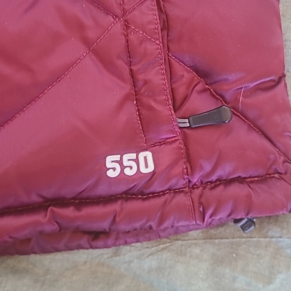 NorthFace down vest - Picture 3 of 4